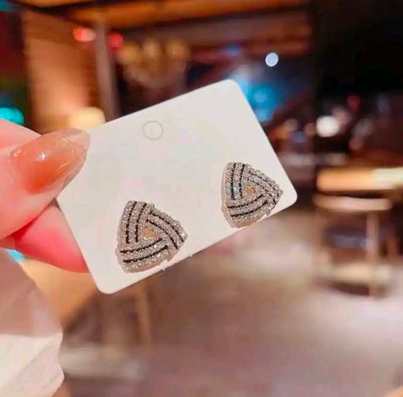 Sparkling Triangle Stud Earrings