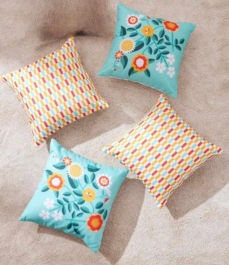 Chumbak Cushion Cover Set - Pack of 4
