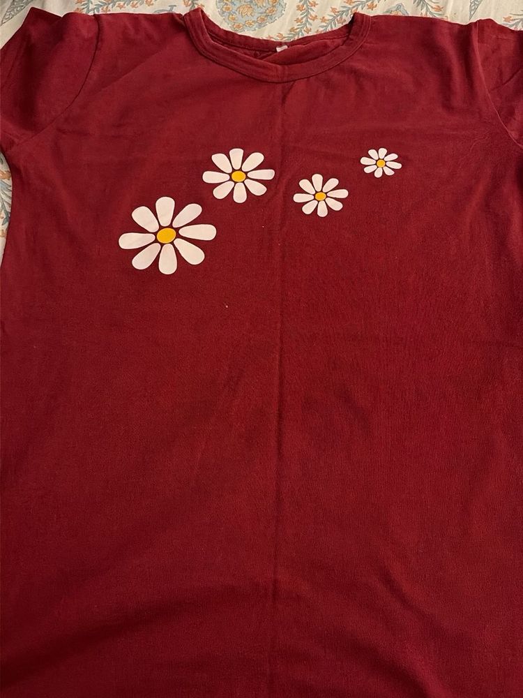 Maroon Daisy Print T-Shirt