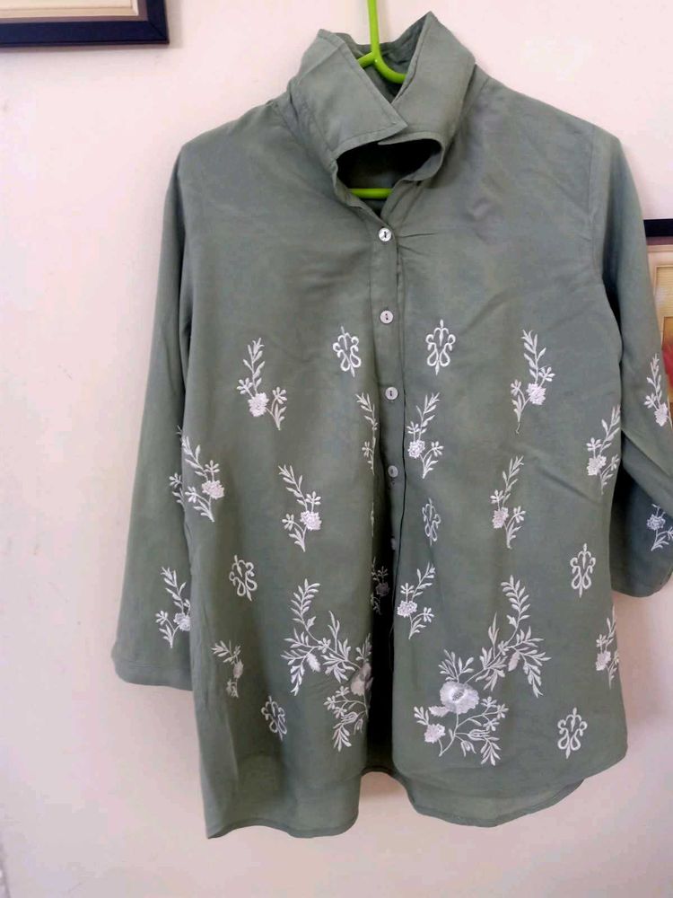 WOMENS Embroidered Green TOP