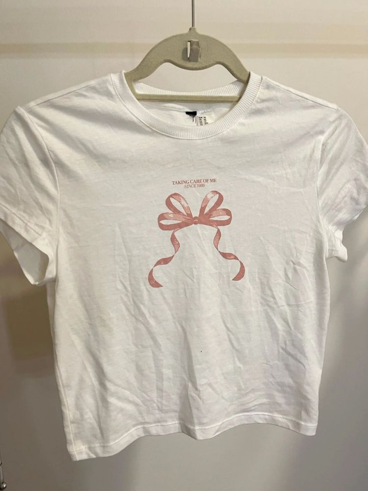 H&amp;M White Coquette Tee🎀🦢
