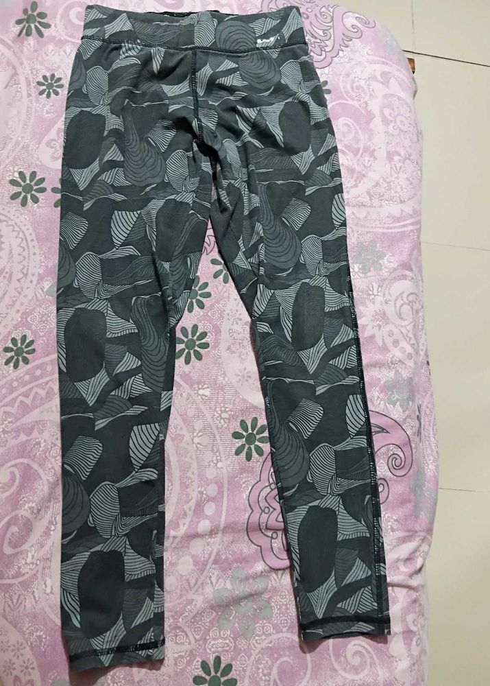PatternedAthletic Leggings