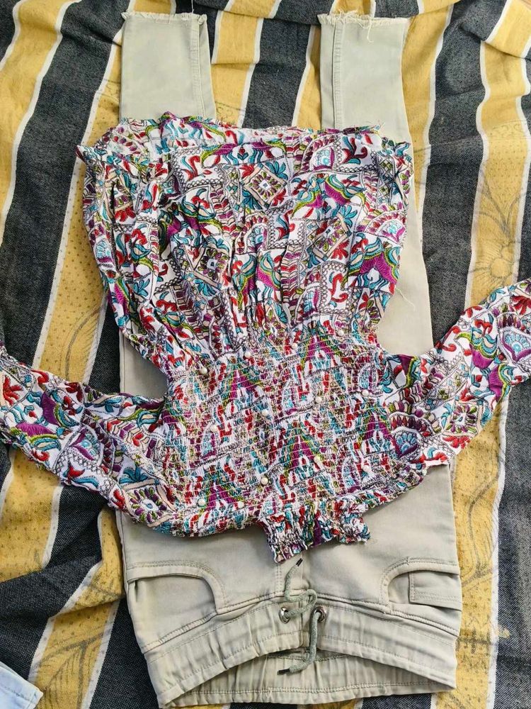 Beautiful top  &amp; Fresh  jean set