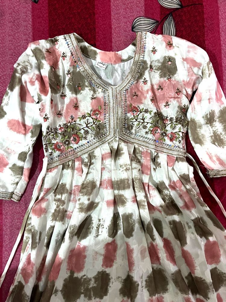 Beautiful Embroidered Kurta