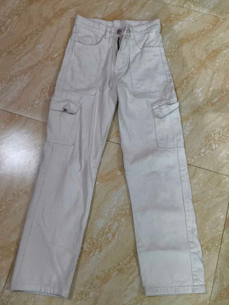beige cargo jeans