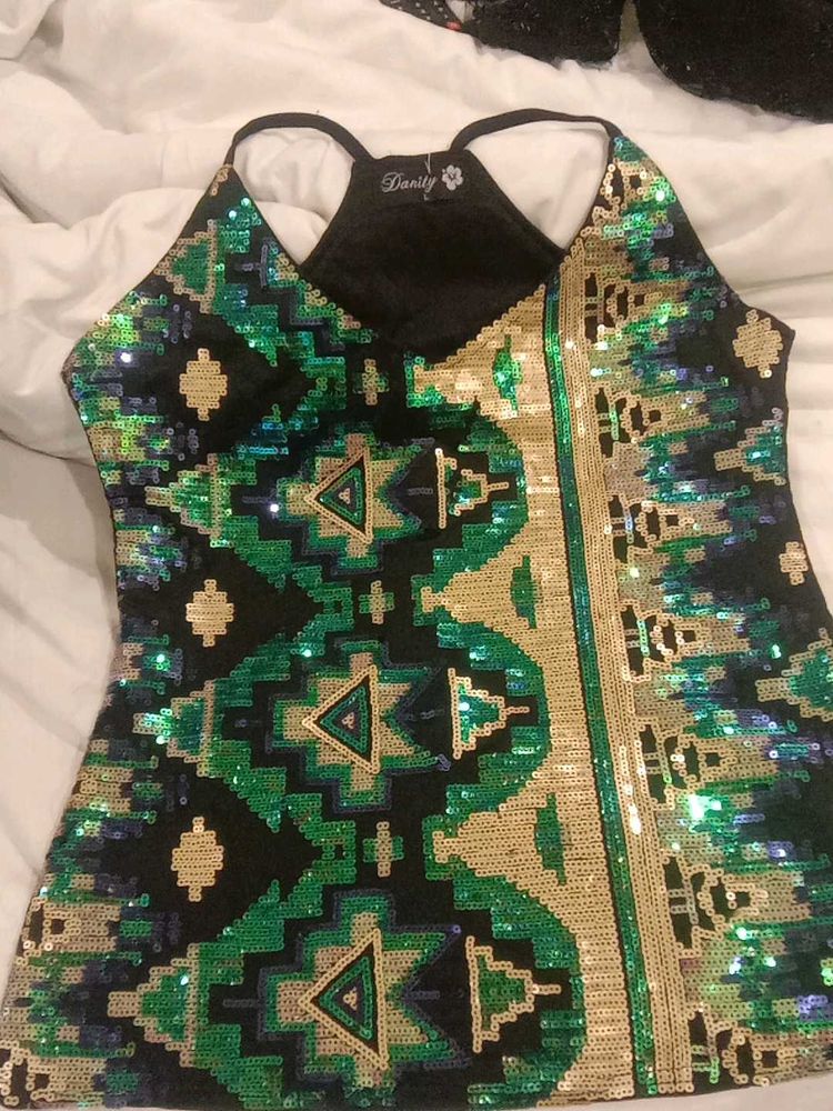 Sparkling Sequin Patterned Tank Top