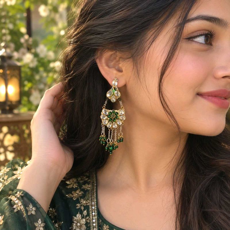 Stunning Emerald &amp; Crystal Dangle Earrings