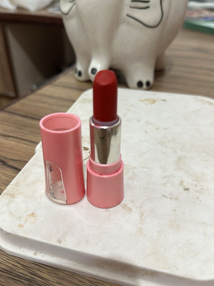 Red Color Lipstick