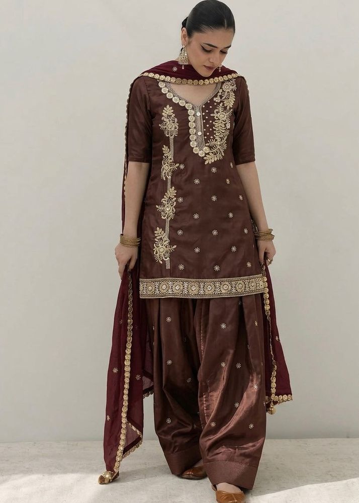 Elegant Chocolate Brown Silk-Blend Suit Set | Intr