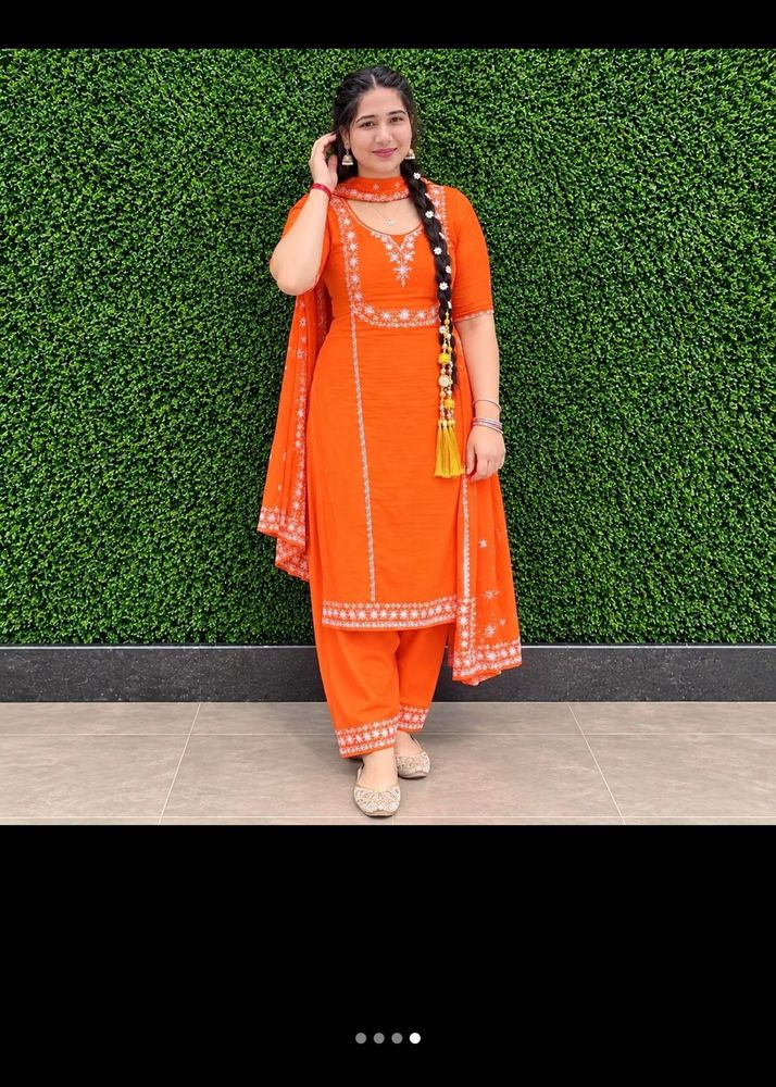 Embroidered Green Silk suit