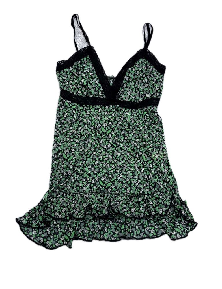 Green floral string