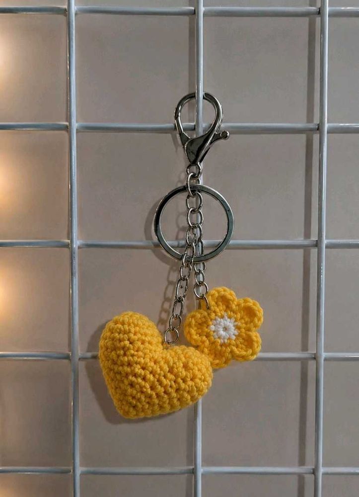 Cute Crochet Heart &amp; Flower Keychain