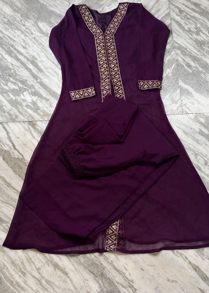 Elegant Purple Kurta Set with Embellishments