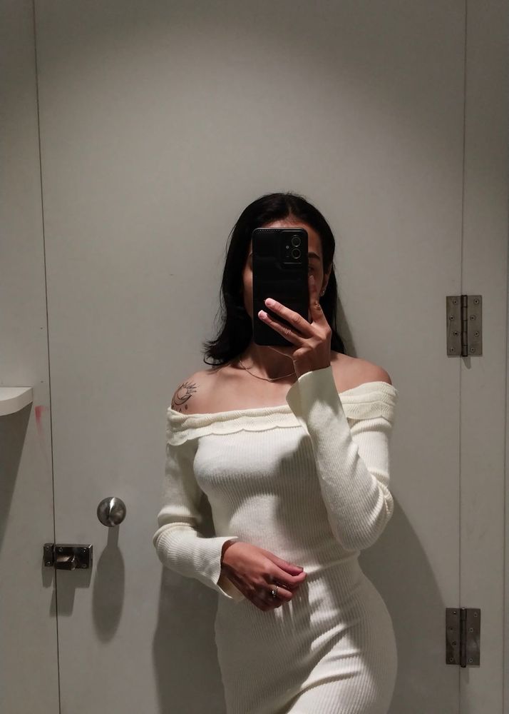 Off-Shoulder Ribbed Knit Dress