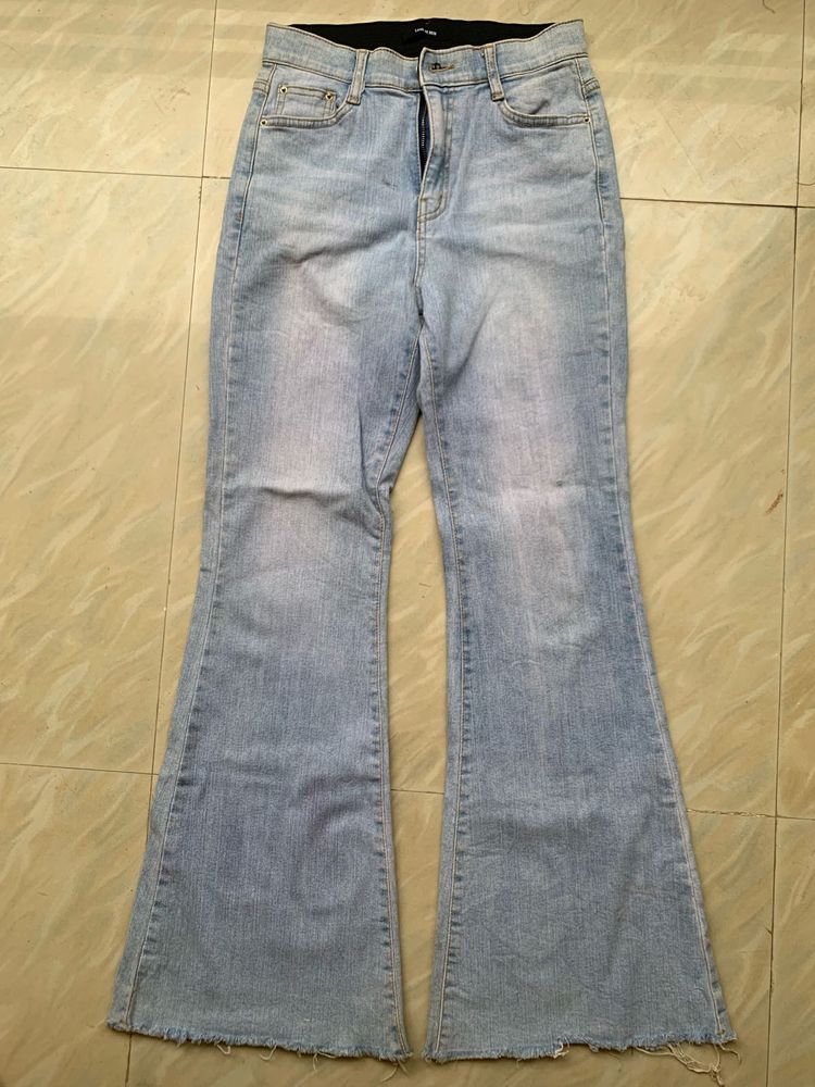 Light Wash Flared Jeans