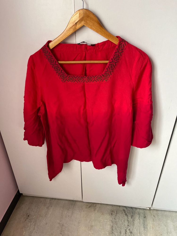 Ombre Red Top