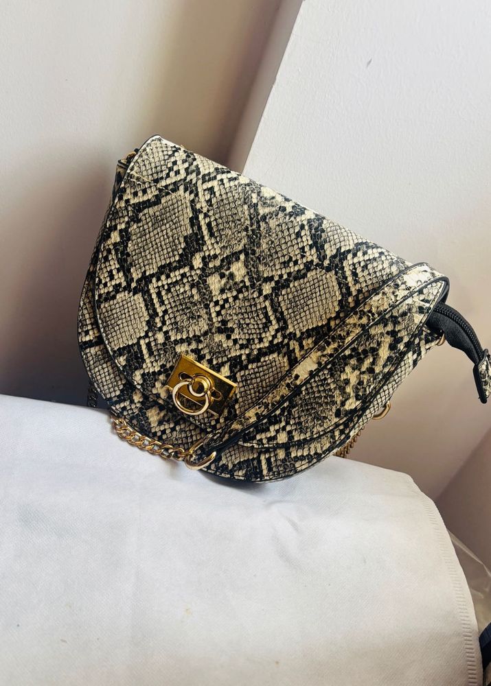 trendy bag