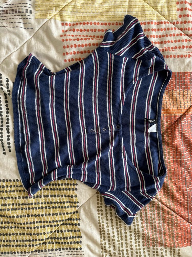 cute basic h&amp;m crop top
