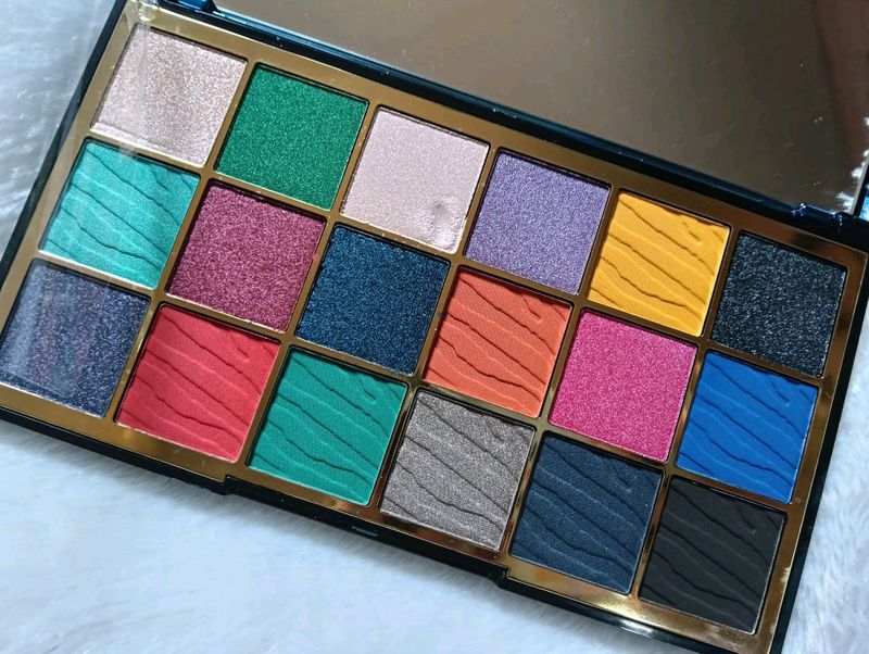 Revolution Wild Animal Pallette 💕♥️