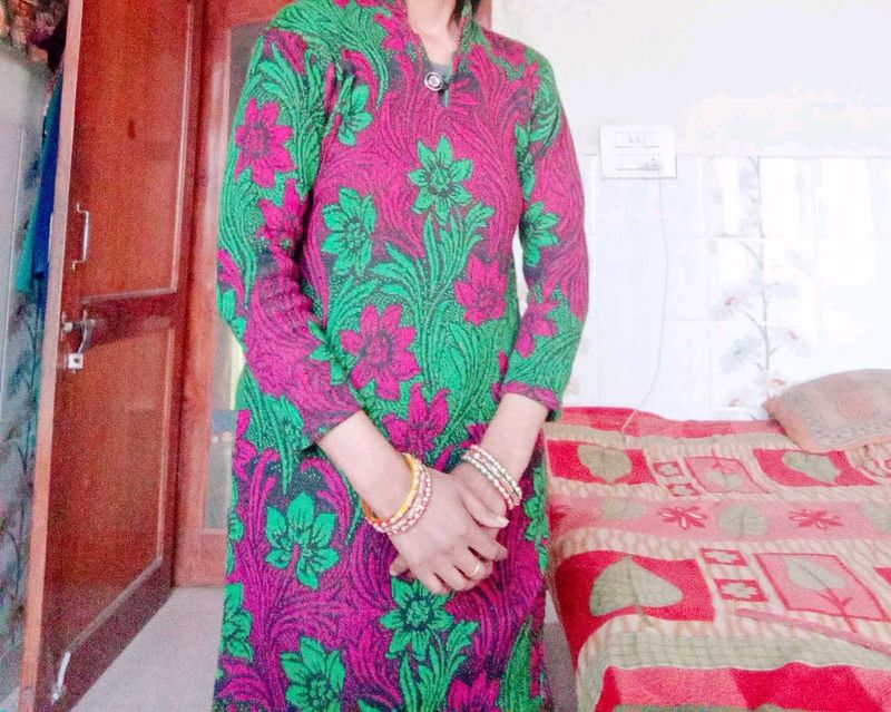 Woollen Floral Print Kurta