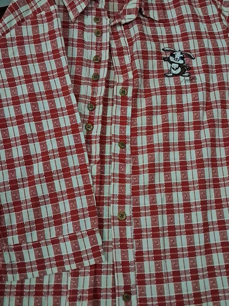RED cheque, white shirt 👕 and PINK  color