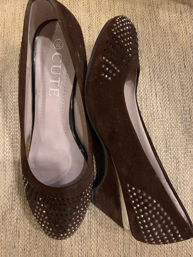 Brown Suede Belly