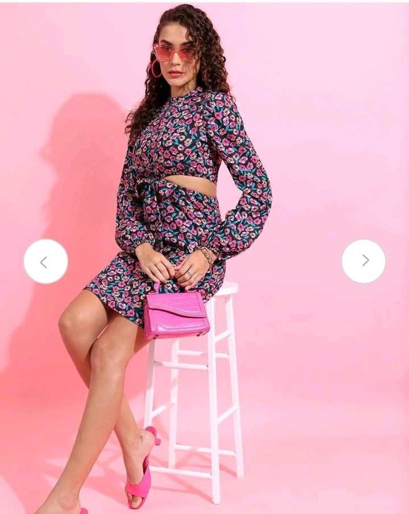 (Tokyo Talkies)Floral Print Cut-Out Dress