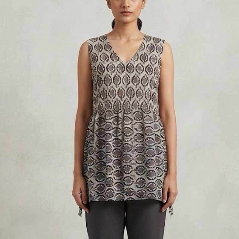 Stylish Printed Sleeveless Kurta