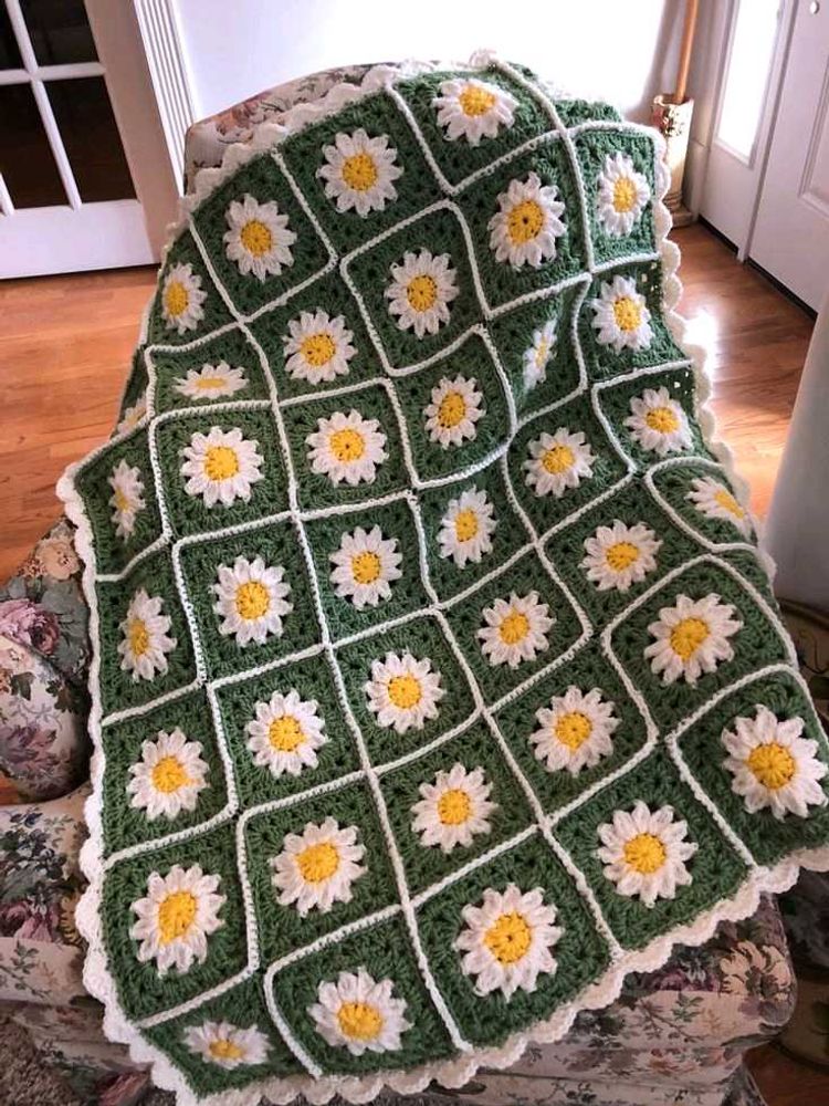 Handmade Daisy Crochet Blanket