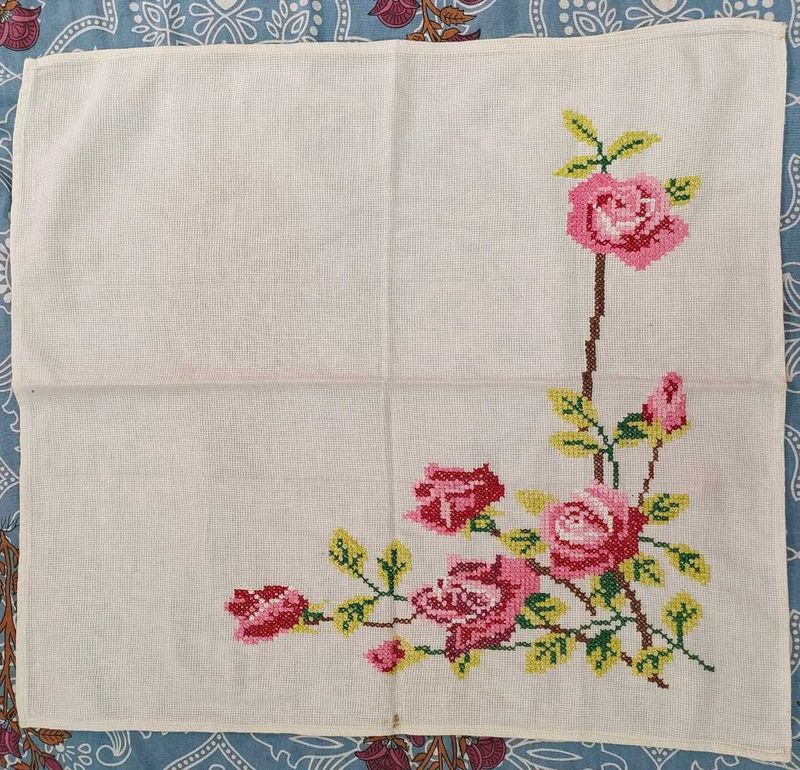 Hand-embroidered Cross-stitch  Sofa backcover