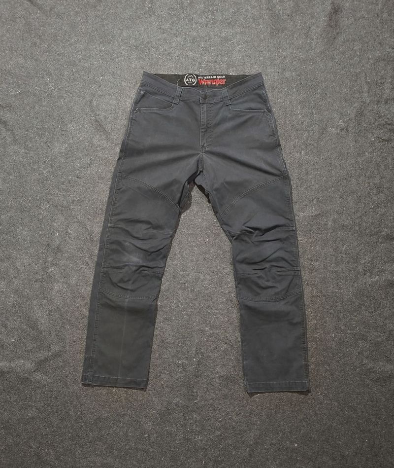 Wrangler ATG Reinforced Utility Canvas Pants