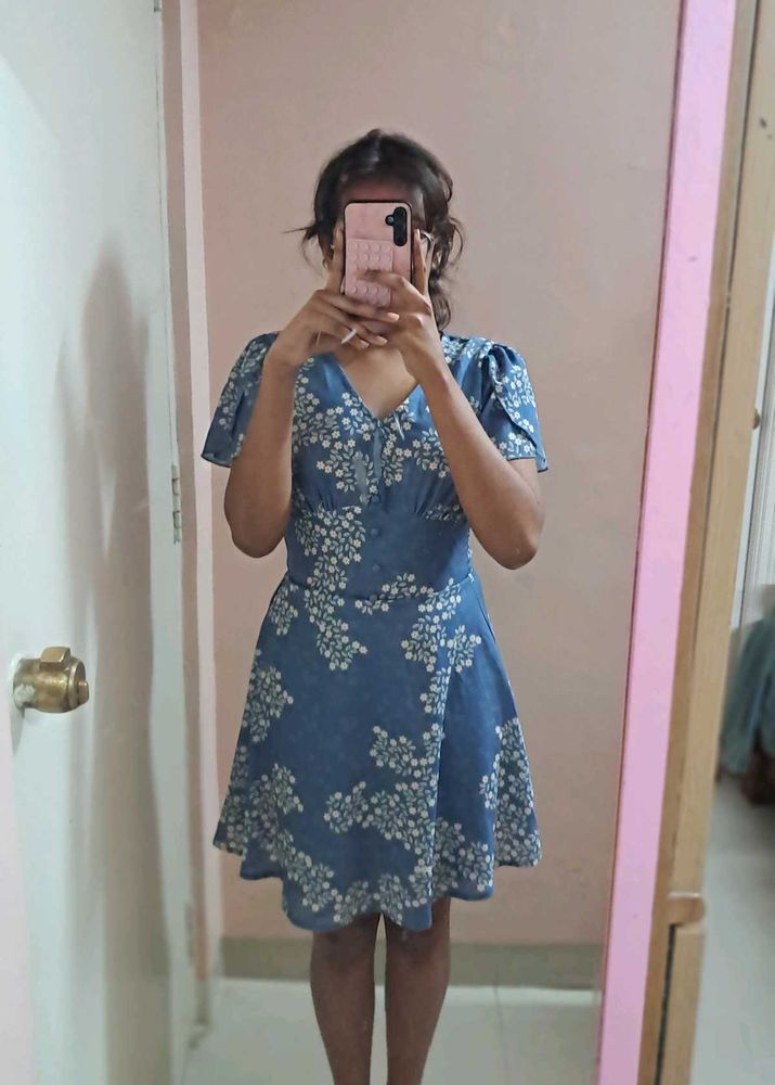 TRENDING FLORAL DRESS