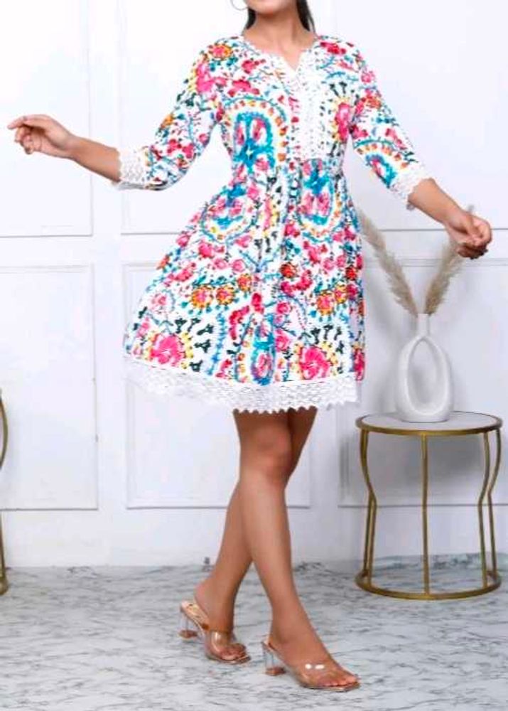 SET OF 2 BEAUTIFUL FLORAL PRINT DRESSES
