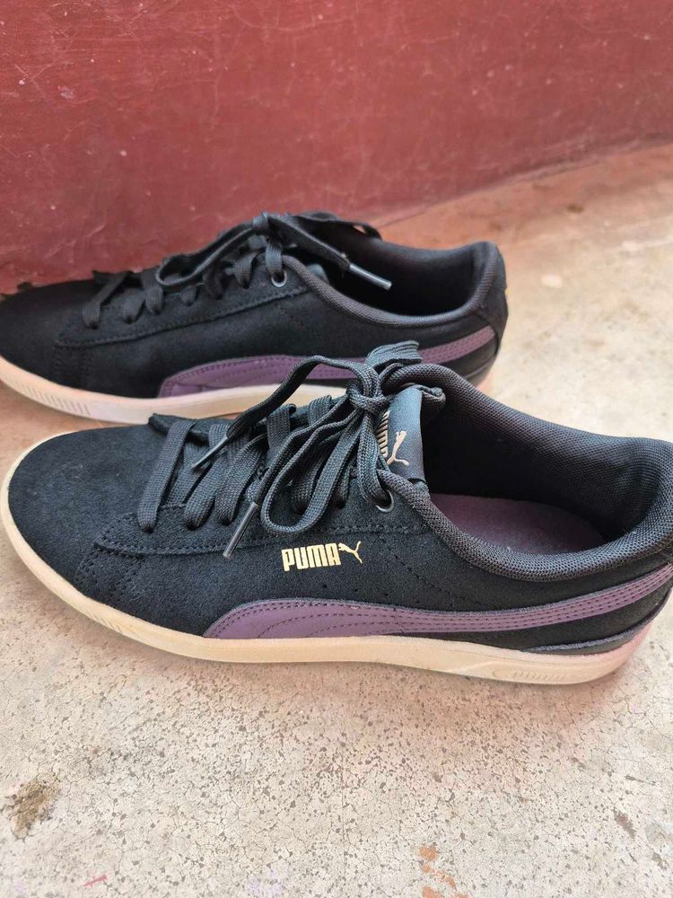 Puma Black Suede Sneakers