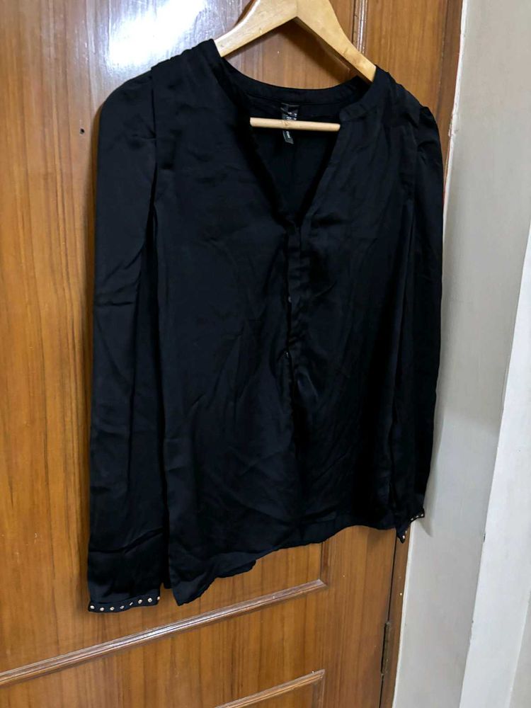 Black Mango V-Neck Blouse