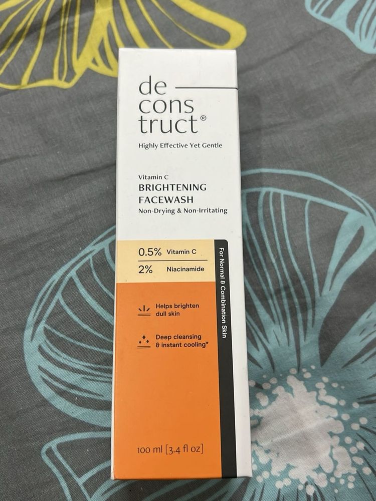 Deconstruct Vitamin C Brightening Facewash