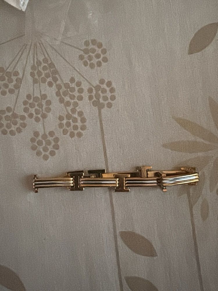 Elegant Gold Chain Bracelet for Men