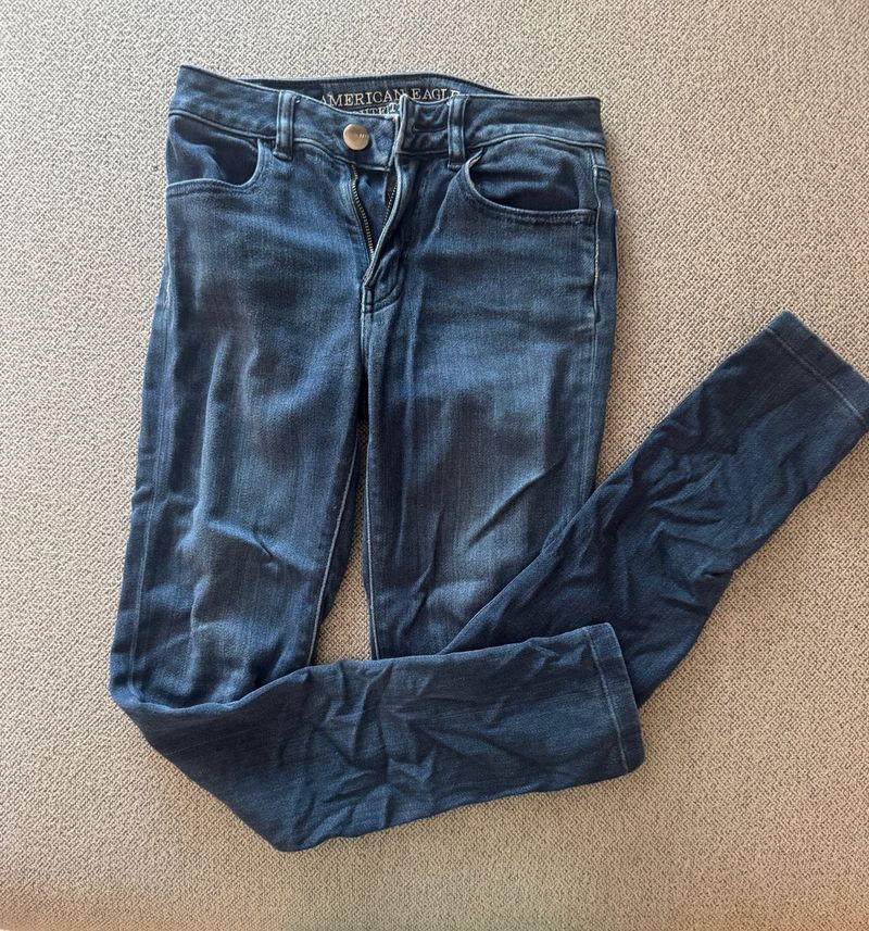 American Eagle Blue Jeans