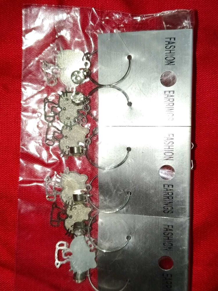 Fashion Earrings Set with hello kitty charm