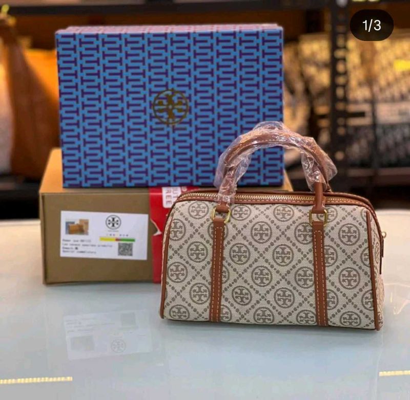 Tory Burch T monogram barrel bag* WD BOX