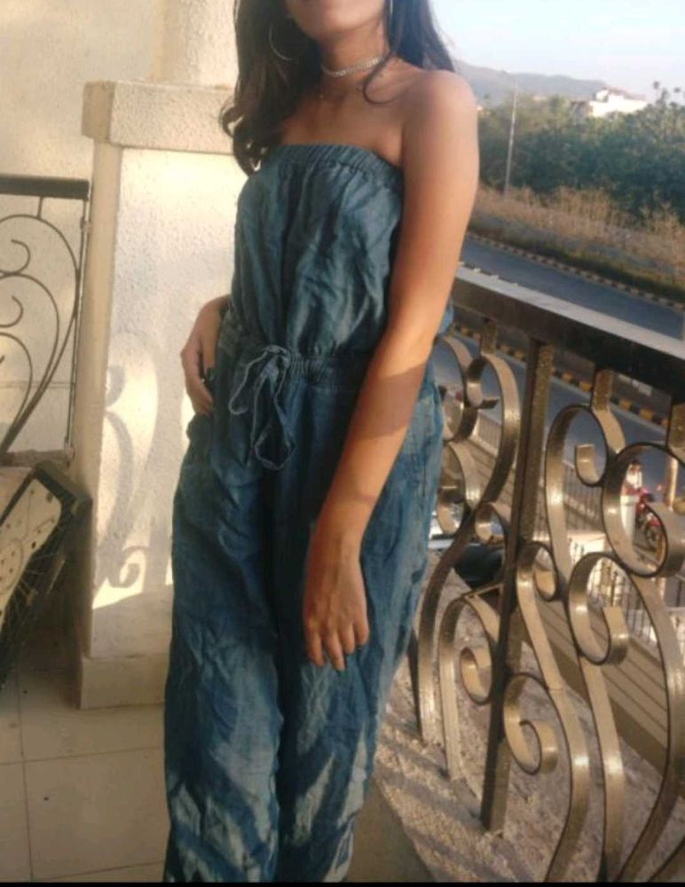 Sleeveless, strapless, elastic JUMPSUIT for women