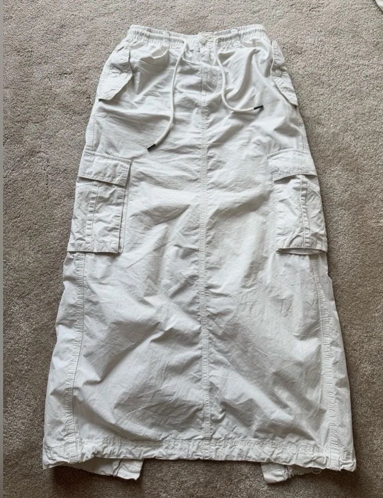 bershka cargo skirt