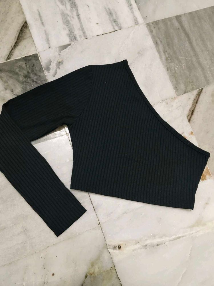 Black One-Shoulder Ribbed Crop Top