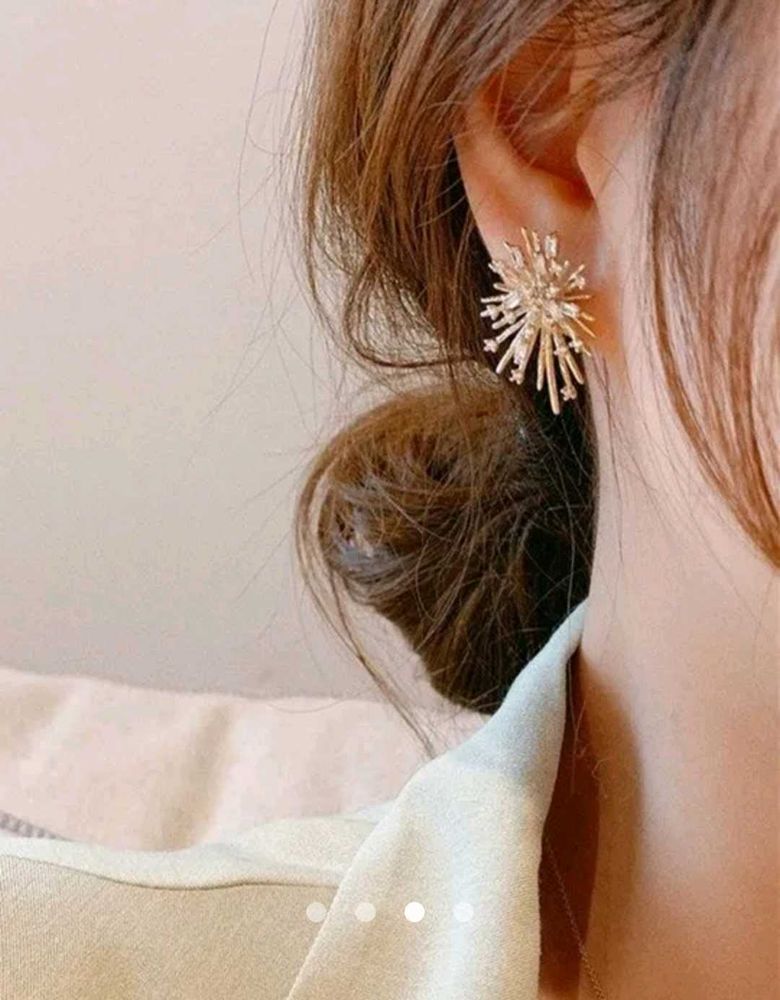 Sparkling Starburst Earrings