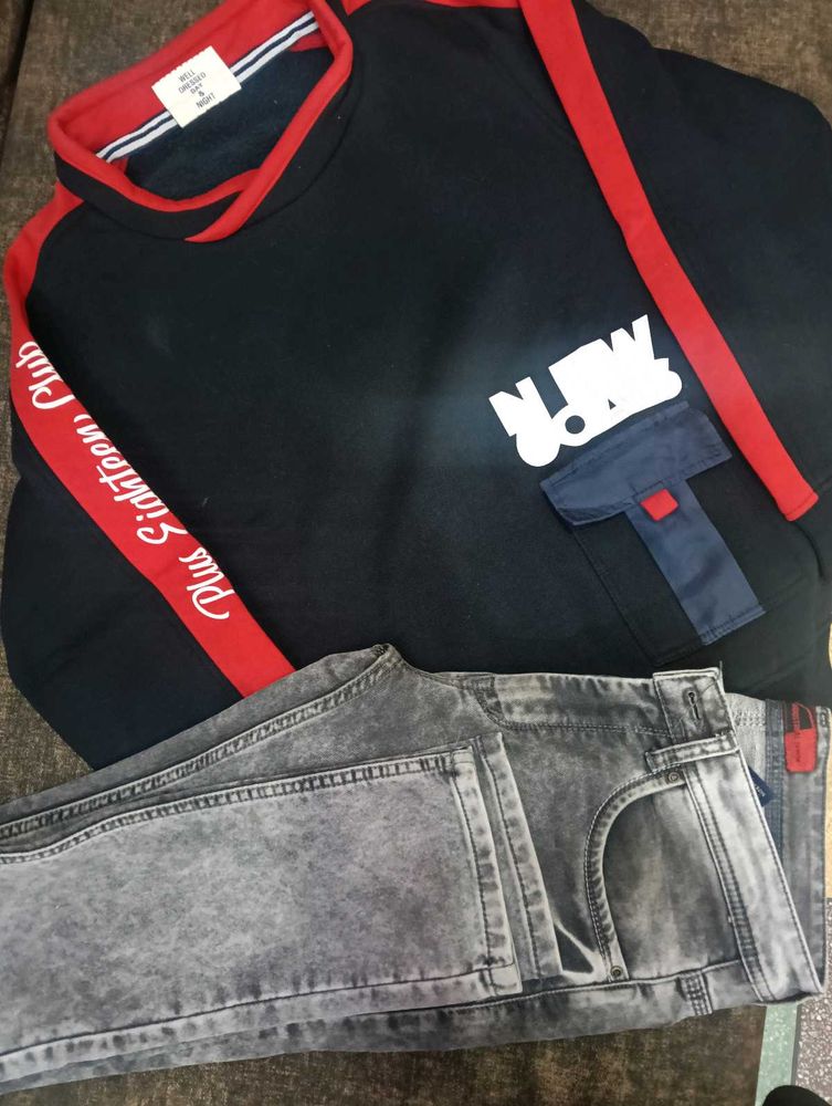 Stylish Black Sweatshirt &amp; Jeans