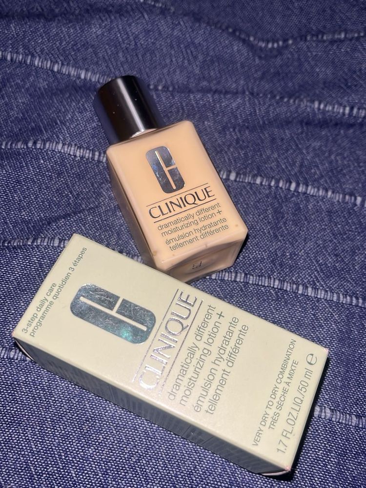 Clinique Moisturizing Lotion