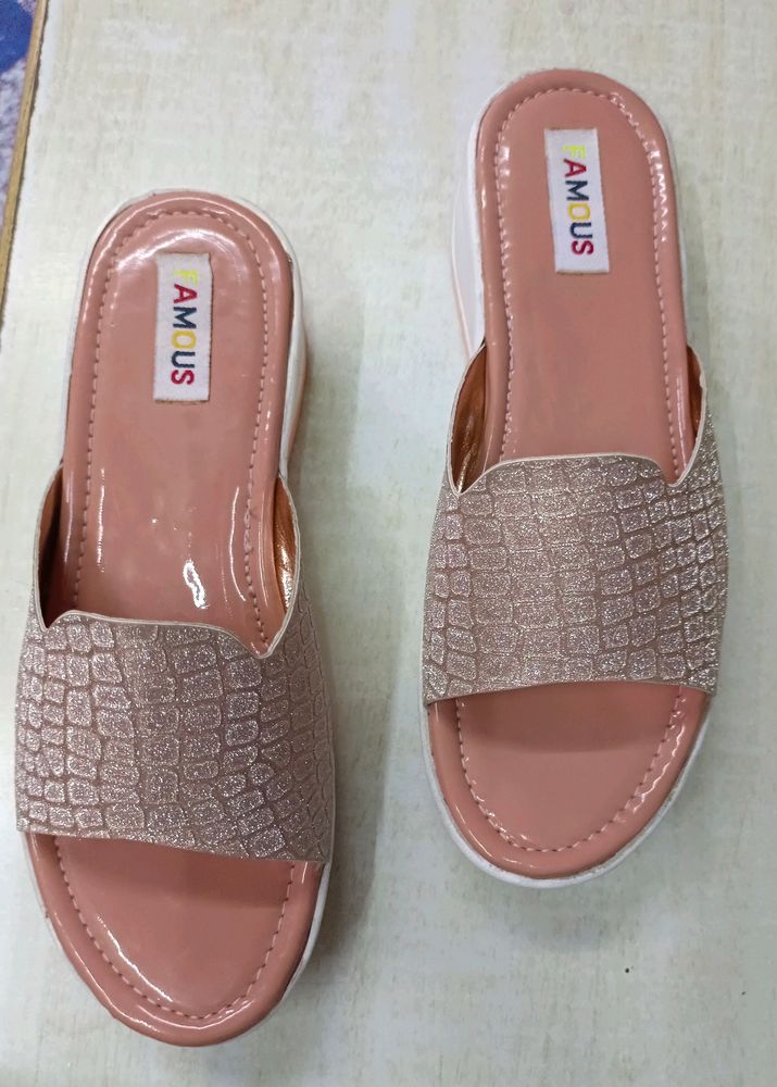 Famous Heel Slipper, Size 39