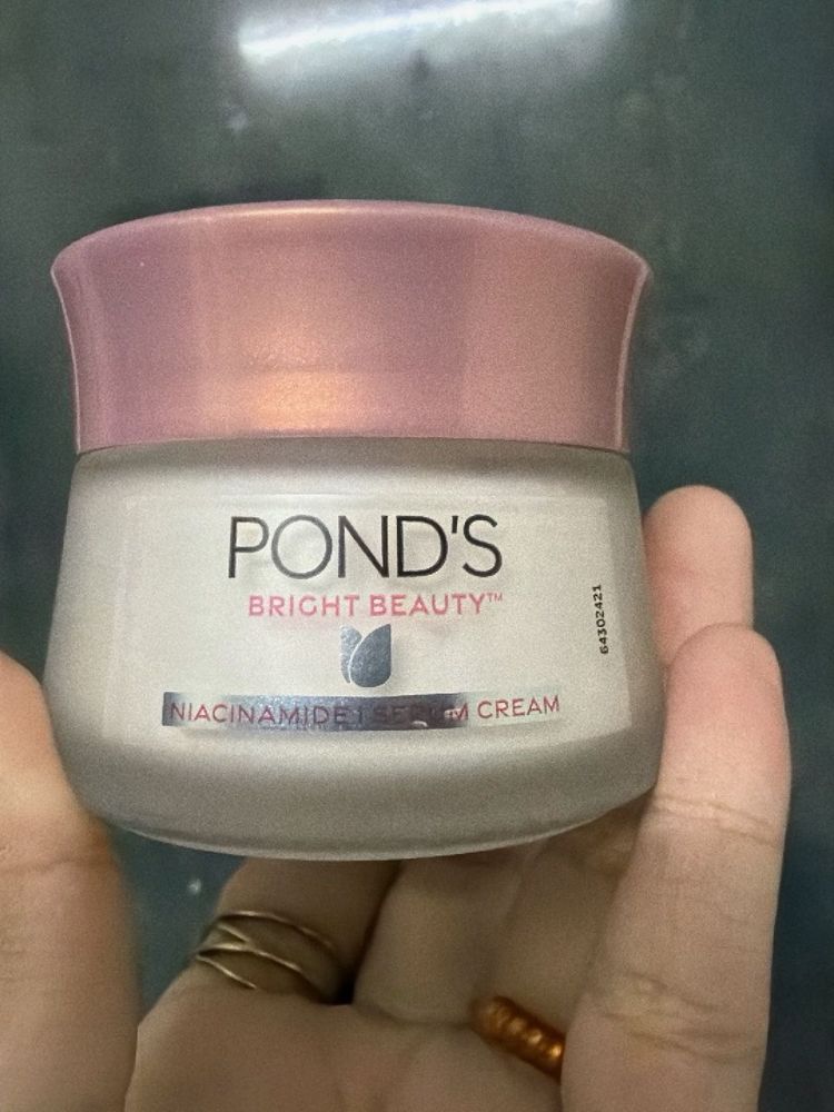 Pond's Bright Beauty Niacinamide Cream