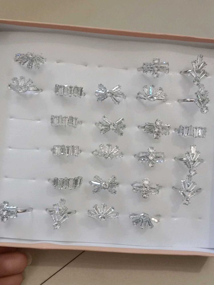 Sparkling Cubic Zirconia Rings Set