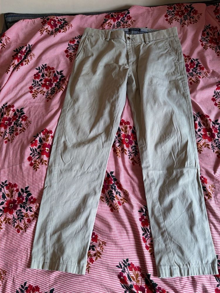 Classic Chinos - Versatile Khaki Pants